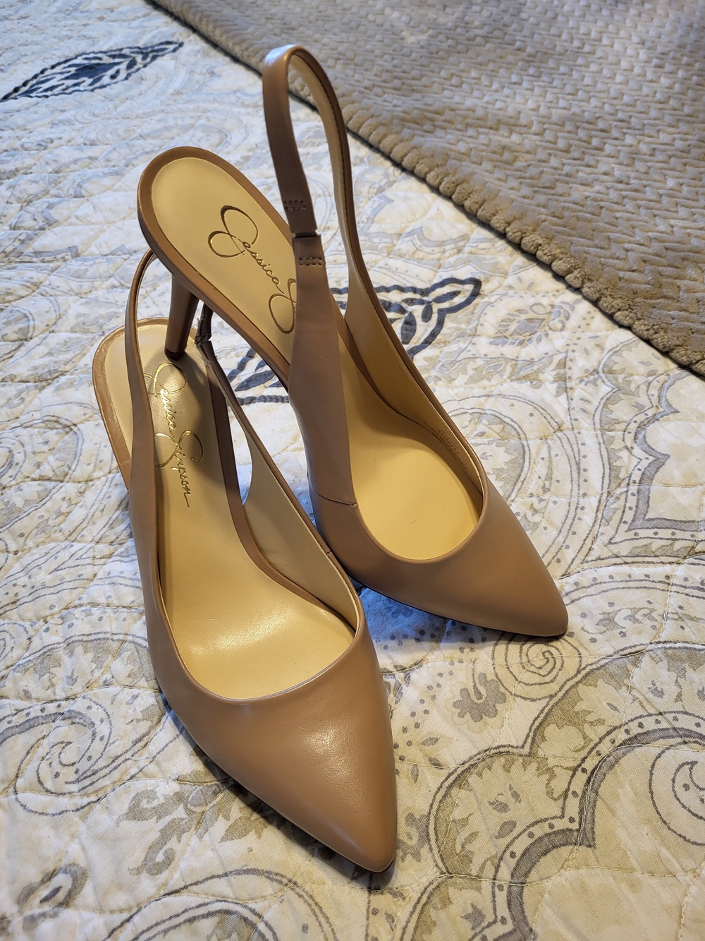 Jessica Simpson Nude Slingback Pointed-Toe Pumps